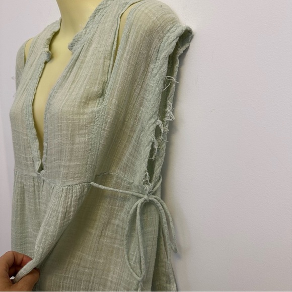 FP ONE Sage Green Muslin Top - Picture 6 of 9